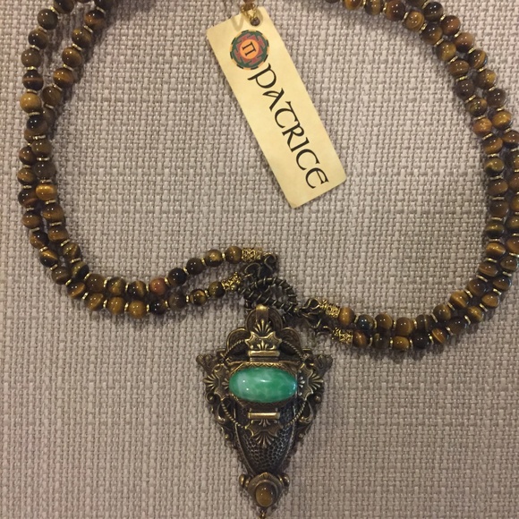 Womens Necklace - Picture 2 of 4